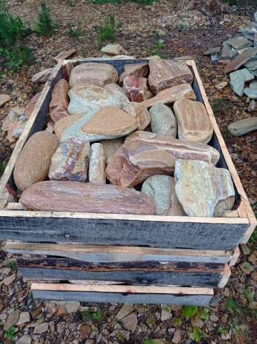 Златолит жёлтый, жёлто-зелёный глыбки и валуны для ланшафтного дизайна купить в Верхней Пышме