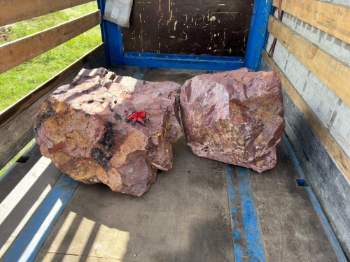Ландшафтные глыбы красно-фиолетовые 200-1000 килограмм купить в Верхней Пышме