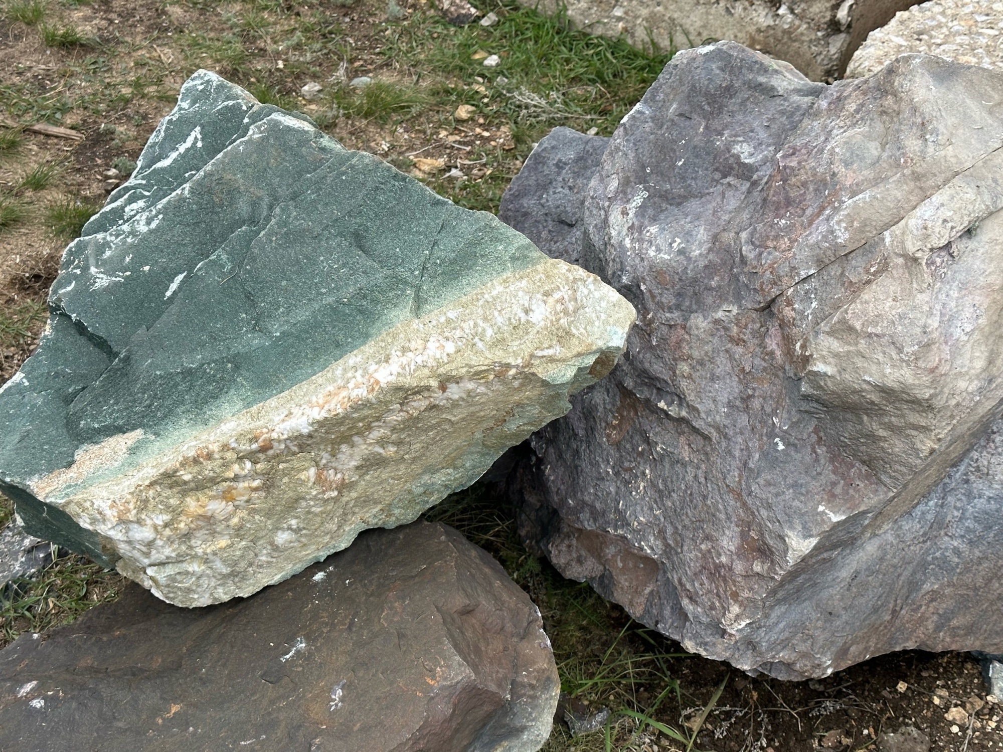 Камни для ландшафтного дизайна зелёные 10-60 килограмм купить в Верхней Пышме