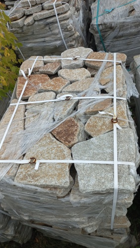 Плитняк галтованный гранитный для ландшафтного дизайна купить в Верхней Пышме