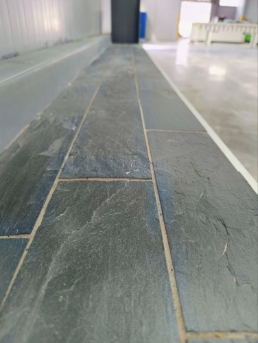 Плитка чёрная из натурального камня фасадная 30 см * 5 см, толщина 7 мм -30 мм купить в Верхней Пышме