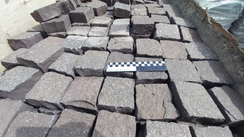 Лемезит колотая брусчатка 10 * 10 см. для парковки купить в Верхней Пышме