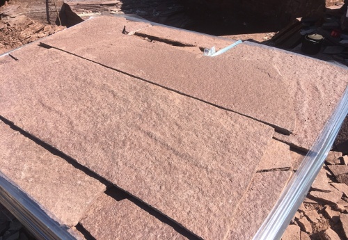 Плитняк лемезит бордовый для ступеней 20-25 мм купить в Верхней Пышме